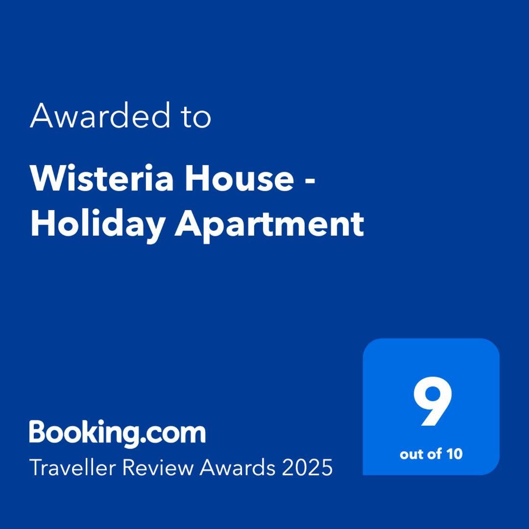 Wisteria House - Holiday Apartment Cadenazzo Exterior foto